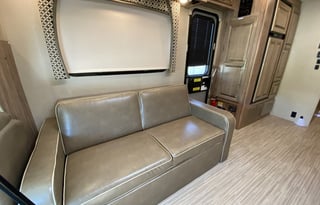 2019 Jayco Greyhawk Prestige 30XP
