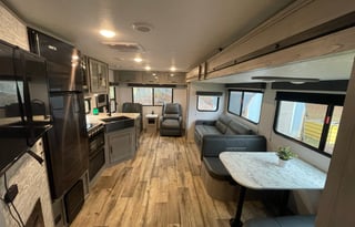 Adventure RV • Pet Friendly • Delivery Available