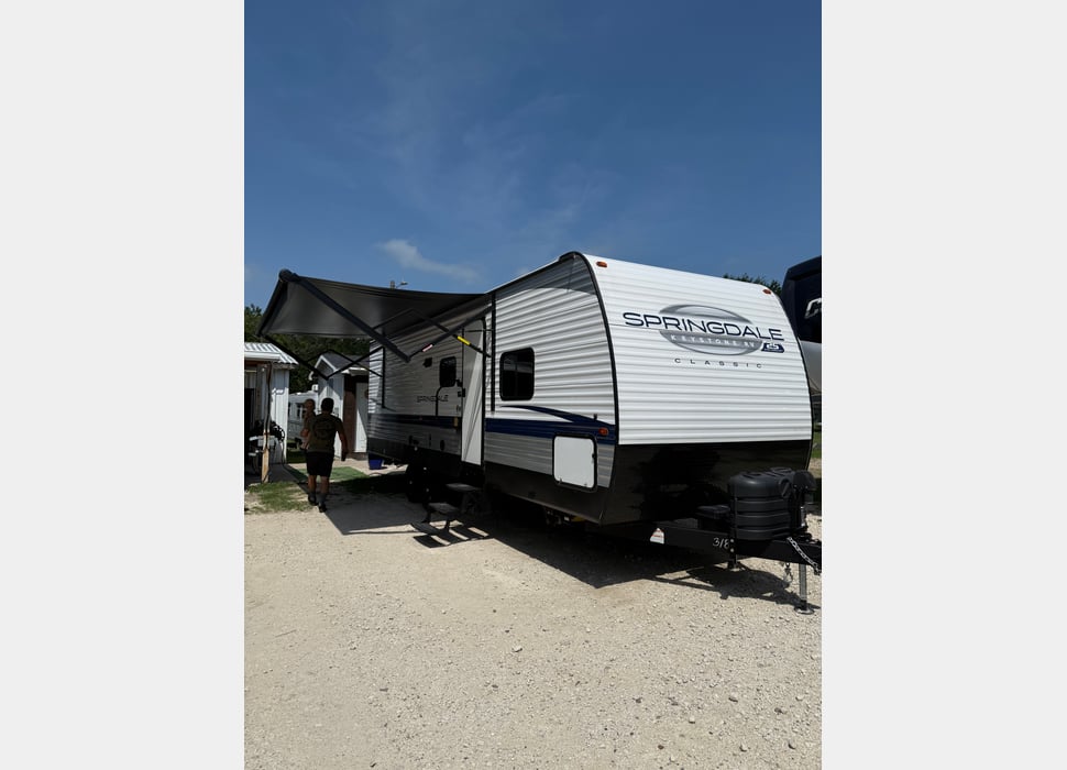 Travel Trailer rentals in Desert Hot Springs