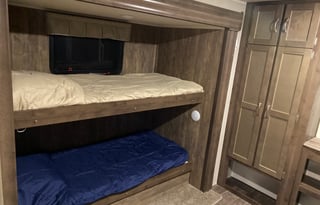 2018 Palomino Puma 31-DBTS