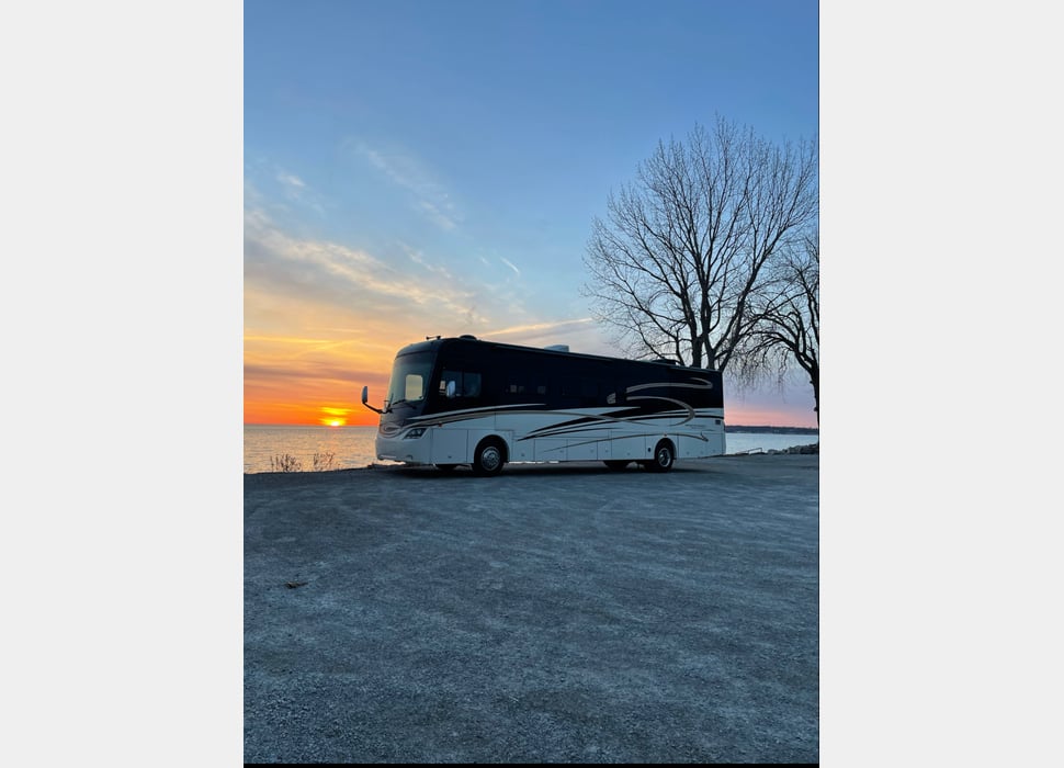 Class A Motor Home rentals in Cardington