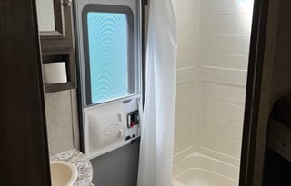 Family & Dog Friendly! 2018 Keystone RV Passport