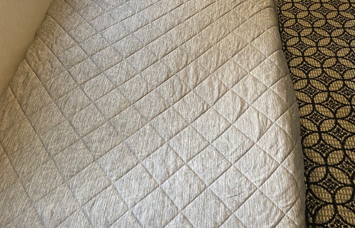 Dinette converts to bed