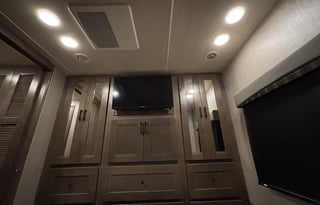 2023 Super C Diesel Luxury Motor Coach