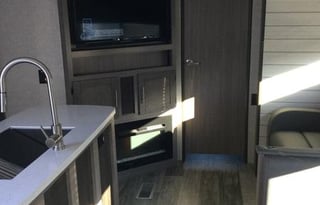 2022 CrossRoads RV Sunset Trail Super Lite SS331BH