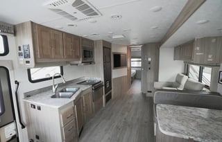 A5 Pursuit Sleeps6-Comfort, Space, Road Confidence
