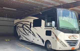 Like-New, Clean and Spacious Family-Friendly Class-A