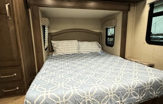 2019 Jayco Melbourne 24K