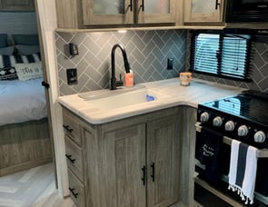 Forest River RV Salem Hemisphere Hyper-Lyte 23BHHL