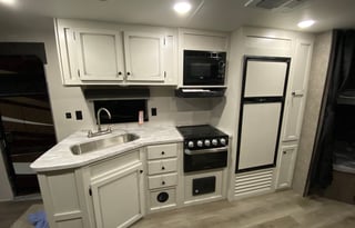2021 OPENRANGE BUNKHOUSE FARMHOUSE 26BHS