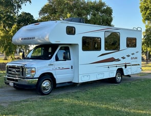 Winnebago Outlook 25J