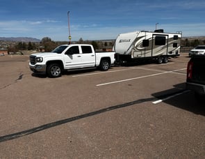 Dutchmen RV Kodiak 240BHSL Ultimate