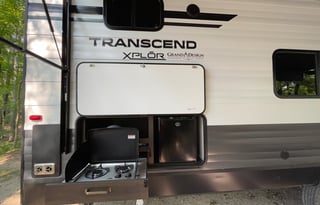 (Unit 25) Transcend Explor w/ Bunkhouse and Outside kitchen