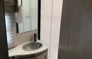 2022 Coachmen 30' - Now available for F1 Austin!