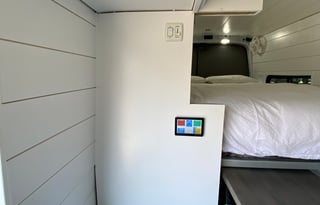 VanDelta: Luxury Travel Vanlife