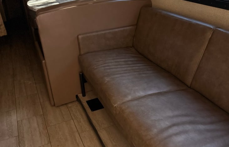 Jackknife sofa that can turn into a bed.