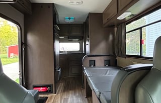 2020 Thor Motor Coach Majestic 19G