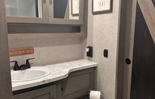 Modern comfort for a perfect glamping experience!