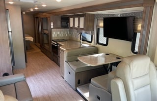 2022 Thor Motor Coach Windsport 34J