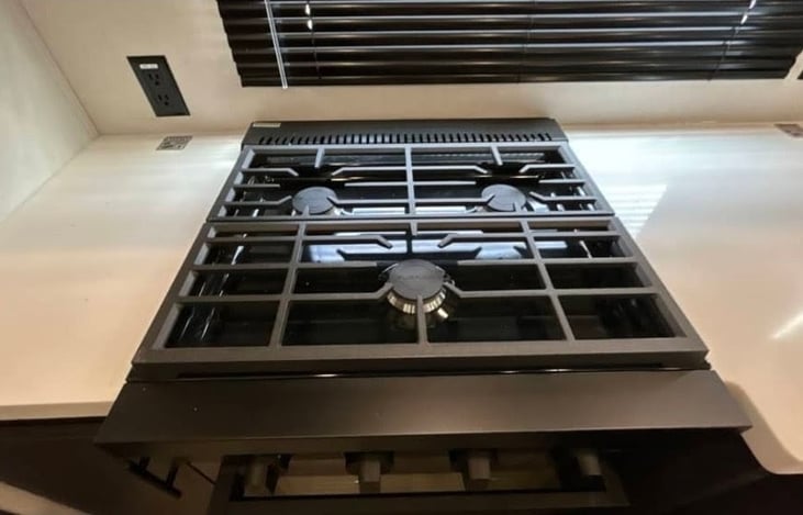 3 burner range