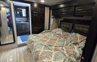 Hit The Road In This Family Friendly Berkshire XL