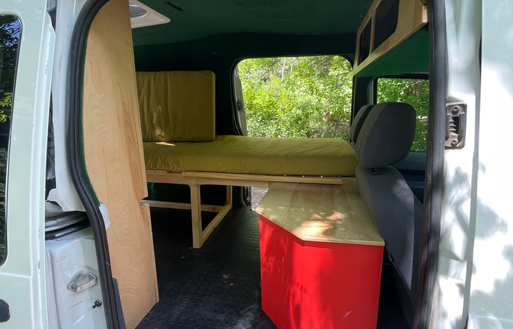 Dual doors gives you lots of light and air and makes packing a breeze!