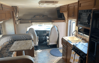 Delilah The 25 ft. Thor Chateau RV Rental