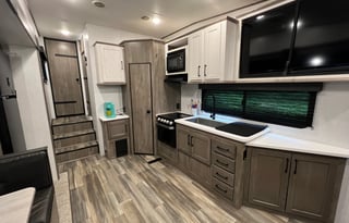 Modern Bunk House, Kid/Pet Approved