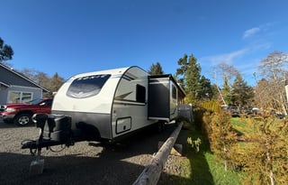 2022 Venture RV Sonic - Family friendly!