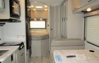 2025 Thor Chateau 21Z - Spacious Class C RV-GLG04