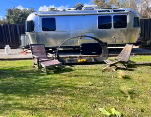 Airstream RV International Signature 25FB