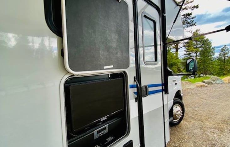 Outdoor flat screen TV and Bluetooth sound bar