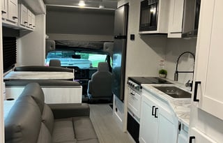 Entrada 2600DS- Columbus-Free Alum Creek Drop Off!