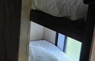 2016 Viking Ultra-Lite 17BH