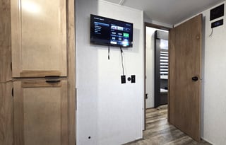 2024 Forest River Arctic Wolf Suite 3660