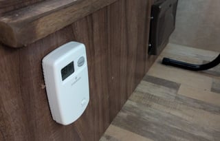 Small Pop-up Camper, Sleeps 4