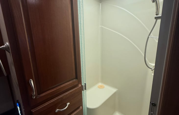 Full stand up shower