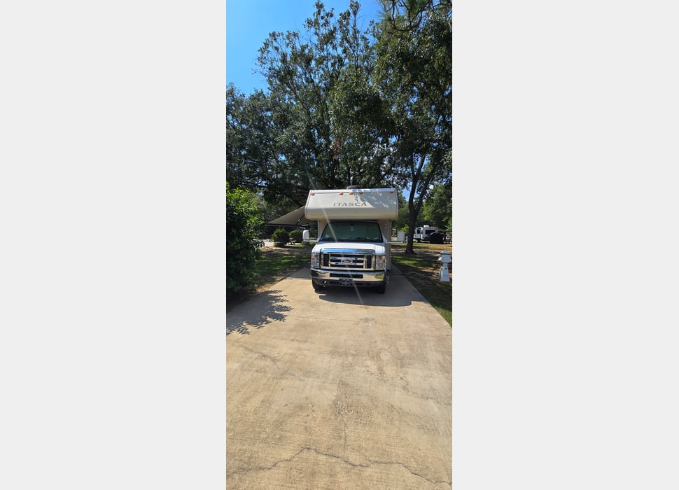 Class C Motor Home rentals in Panama City