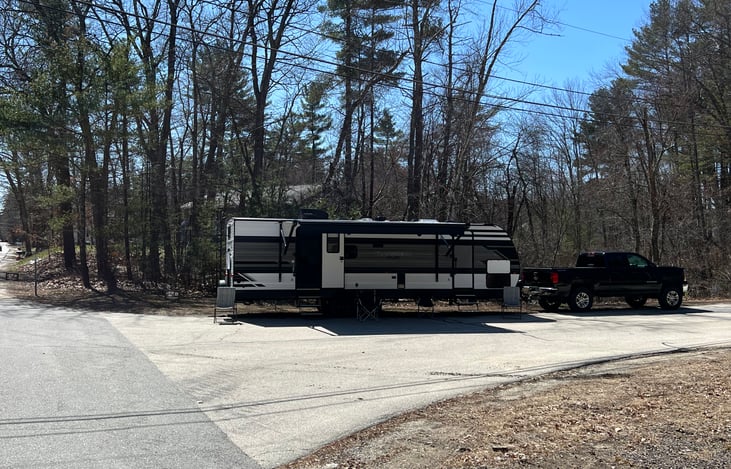 Hooked up and ready to take to your favorite campground 😎