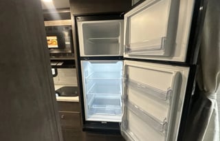 2025 Jayco Redhawk 22CF sleeps 6