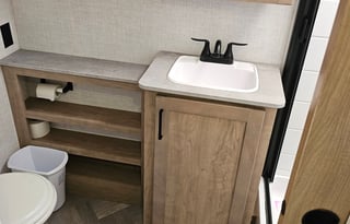 J And A's Superior Rv Rental - Ember 22MLQ