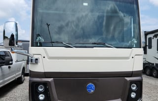 2018 Holiday Rambler Navigator 38F