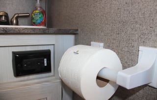 Upgraded Boondocking System!  Geopro 19FBS Rental!