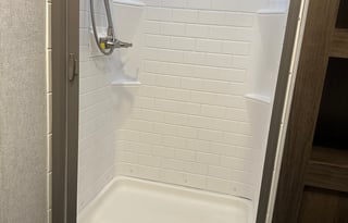 Glampin’ with Sam & Co — 2021 Silver Lake 29K2S