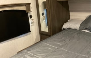 2022 Forest River RV Shockwave 25RQMX