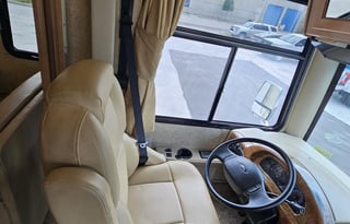 2015 Thor Motor Coach Windsport 32N