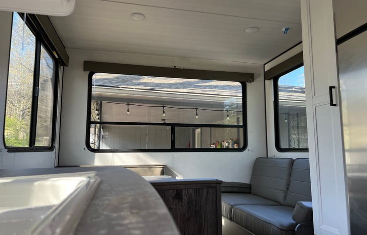 Wall to wall windows