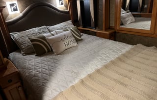 2015 Tiffin Motorhomes Allegro 31 SA