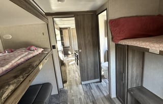 2021 Crossroads–Bunkhouse & Outdoor Kitchen-Slps 8