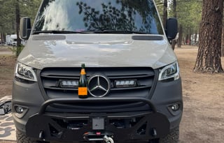 Luxe Nomad is a Luxury 2025 Sprinter 170" AWD